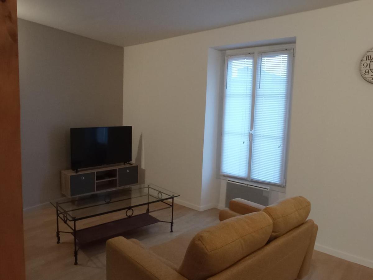 Appartement T3 En Duplex La Creche Exteriör bild
